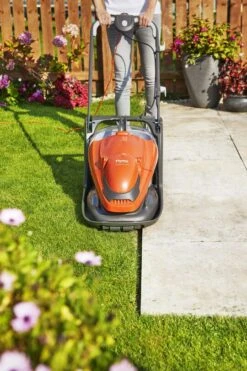 Flymo Easi-Glide 330 13" Electric Hover Lawnmower - Alton Garden Centre 14 Flymo Easi-Glide 330 13" Electric Hover Lawnmower - Alton Garden Centre -Konstsmidy Shop 01 01 06 EasiGlidePlus 300V