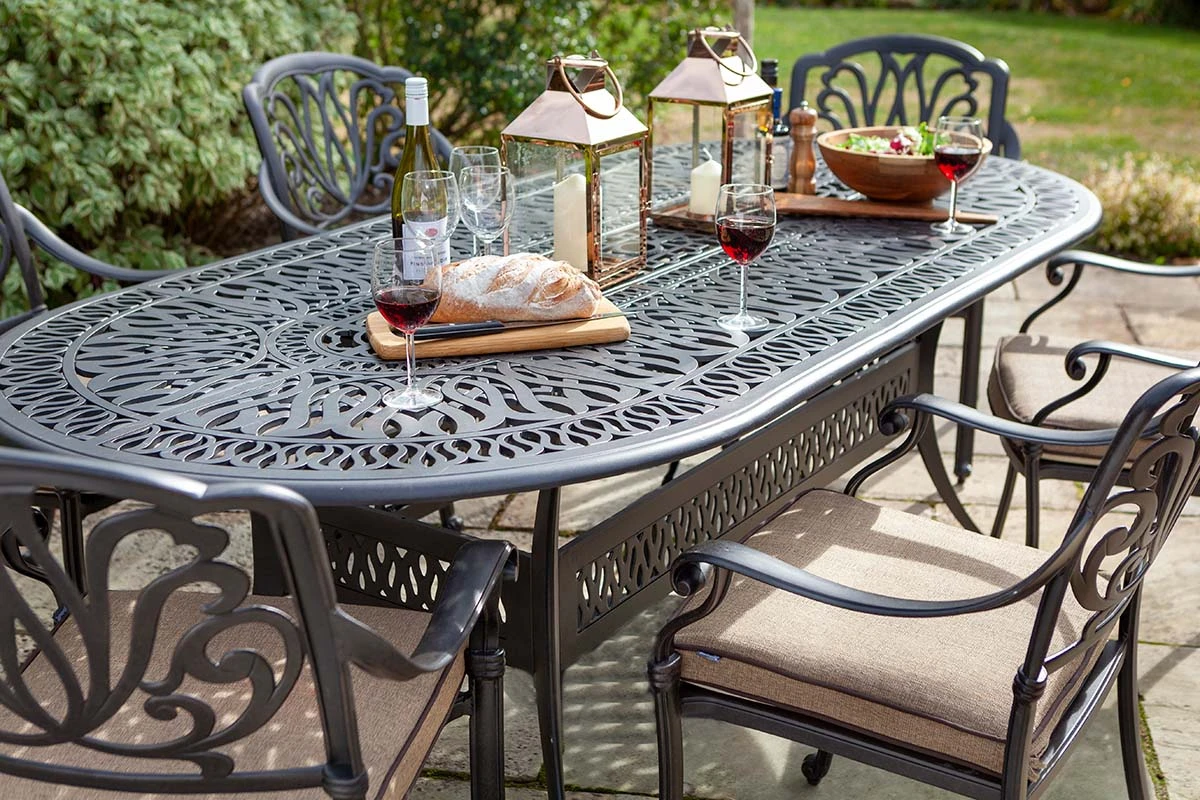 Hartman - Amalfi 6 Seat Oval Dining Set - Alton Garden Centre 4 Hartman - Amalfi 6 Seat Oval Dining Set - Alton Garden Centre - Image 2