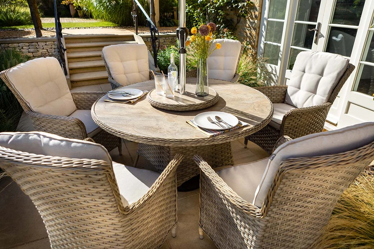 Hartman - Henley 6 Seat Round Dining Set With Lazy Susan - Alton Garden Centre 4 Hartman - Henley 6 Seat Round Dining Set With Lazy Susan - Alton Garden Centre - Image 2