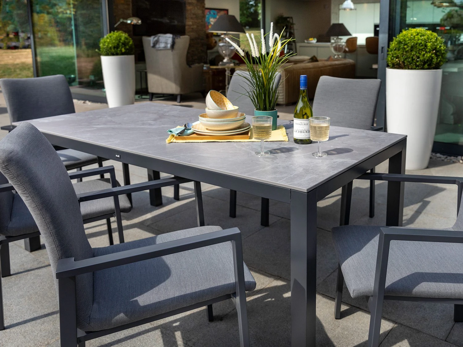 Hartman - Riviera 6 Seat Dining Set - Alton Garden Centre 4 Hartman - Riviera 6 Seat Dining Set - Alton Garden Centre - Image 2