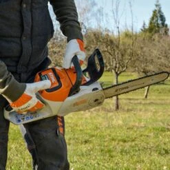 STIHL MSA 220 C-BQ 14" Cordless Chainsaw TOOL ONLY - Alton Garden Centre 13 STIHL MSA 220 C-BQ 14" Cordless Chainsaw TOOL ONLY - Alton Garden Centre -Konstsmidy Shop 97a5366ec13b4e4c945ad34b57664ea4