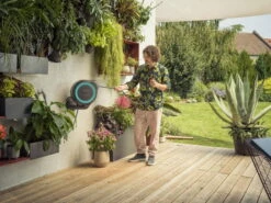 Gardena Wall-Mounted Hose Box RollUp S, 15m - Alton Garden Centre -Konstsmidy Shop BN 842826 1