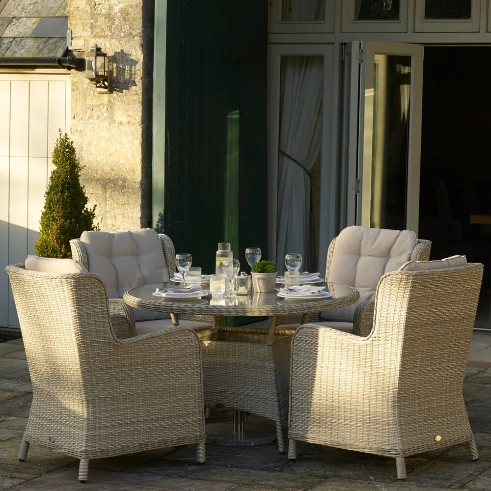 Bramblecrest - Chedworth 4 Seat Dining Set Inc Parasol & Base - Alton Garden Centre 4 Bramblecrest - Chedworth 4 Seat Dining Set Inc Parasol & Base - Alton Garden Centre - Image 2