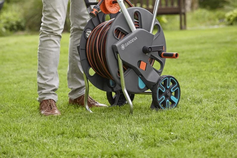 Gardena Hose Trolley Cleverroll L Easy (Empty) - Alton Garden Centre 7 Gardena Hose Trolley Cleverroll L Easy (Empty) - Alton Garden Centre - Image 5
