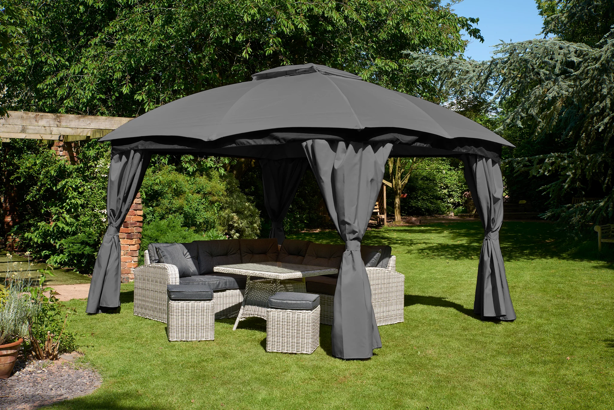 Glendale - Deluxe 3 X 3.65m Gazebo - Alton Garden Centre 4 Glendale - Deluxe 3 X 3.65m Gazebo - Alton Garden Centre - Image 2
