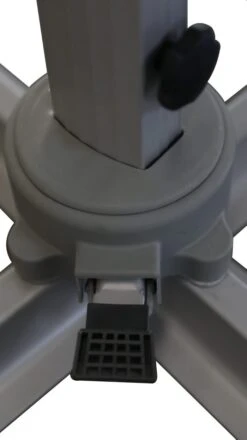 Hartman- Pacific 3m Round Cantilever - Dove - Alton Garden Centre -Konstsmidy Shop Pacific Cantiliever Peddle Detail 1 scaled e1611155908578