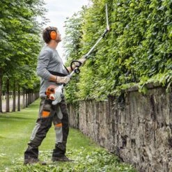 STIHL HL94 C-E Petrol Long Reach Hedgetrimmer - Alton Garden Centre 7 STIHL HL94 C-E Petrol Long Reach Hedgetrimmer - Alton Garden Centre -Konstsmidy Shop STIHL HL 94 C E 3