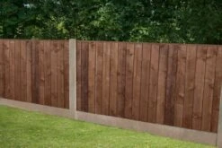 Forest - Pressure Treated Closeboard Panel 6ft X 3ft Brown (1.83m X 0.92m) - Alton Garden Centre -Konstsmidy Shop VBP63BRPTR 1024x684 1 1