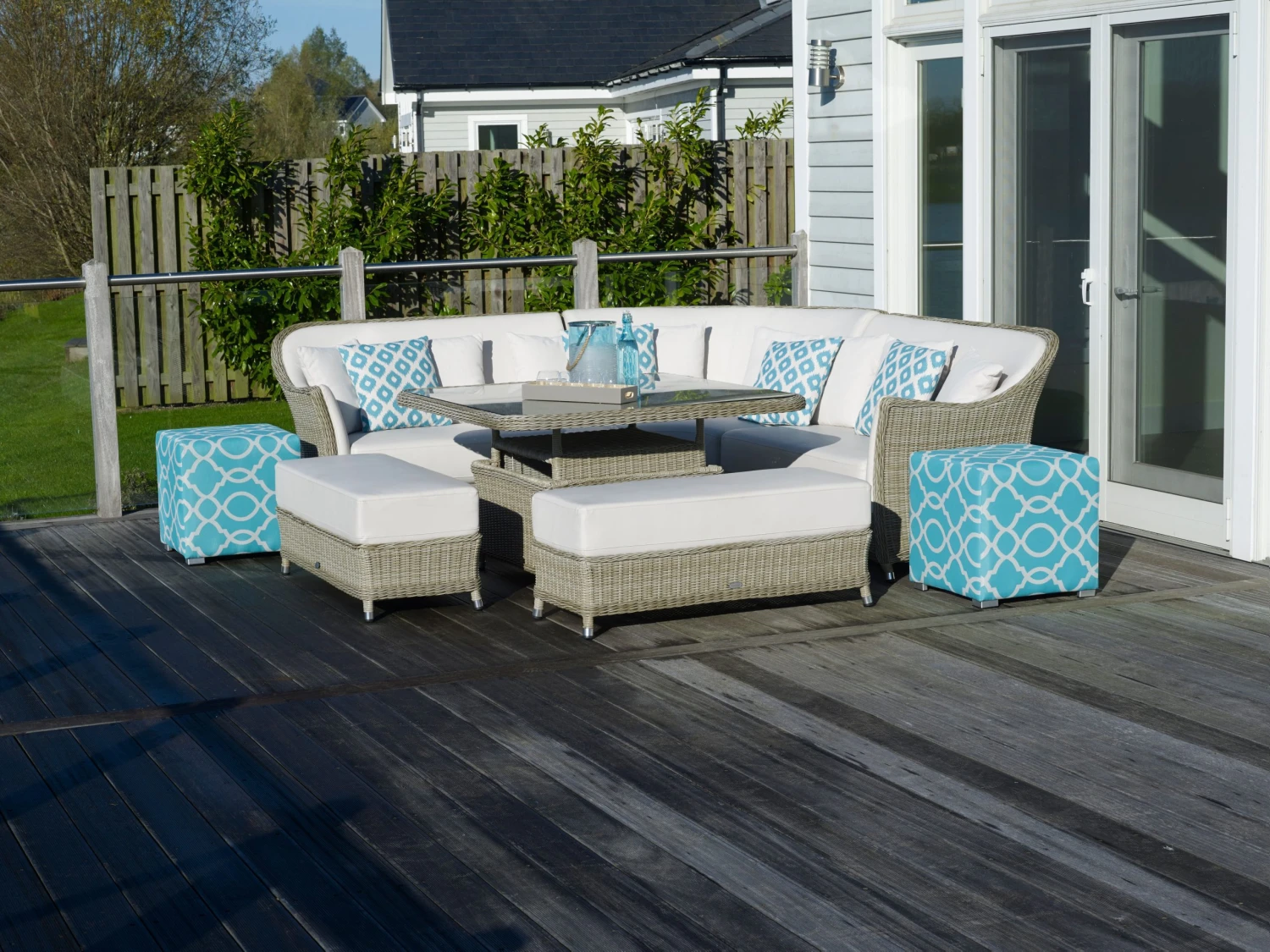 Bramblecrest - San Marie Corner Sofa Set & 2 Benches - Alton Garden Centre 6 Bramblecrest - San Marie Corner Sofa Set & 2 Benches - Alton Garden Centre - Image 4