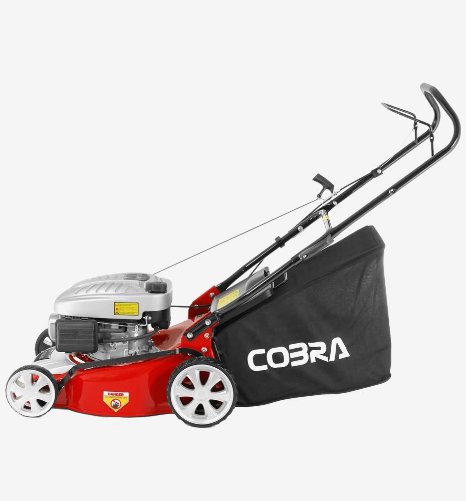 COBRA M40C 16" Petrol Lawnmower - Alton Garden Centre 6 COBRA M40C 16" Petrol Lawnmower - Alton Garden Centre - Image 4