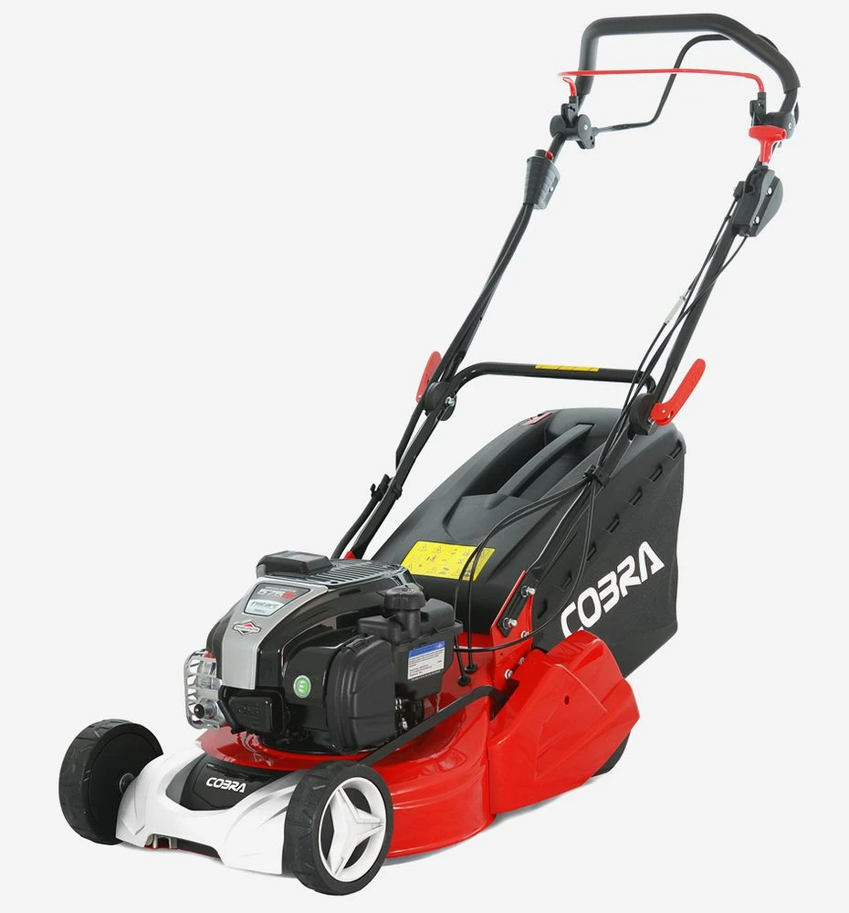 Cobra RM433SPBI 17" Petrol Powered Rear Roller Lawnmower - Alton Garden Centre 3 Cobra RM433SPBI 17" Petrol Powered Rear Roller Lawnmower - Alton Garden Centre