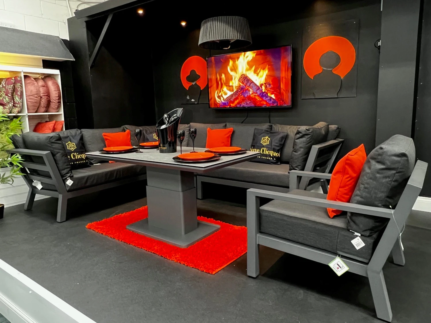 LIFE Outdoor Living - Timber Deluxe Corner Set - Alton Garden Centre 3 LIFE Outdoor Living - Timber Deluxe Corner Set - Alton Garden Centre