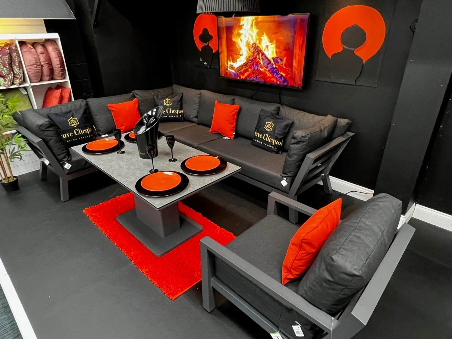 LIFE Outdoor Living - Timber Deluxe Corner Set - Alton Garden Centre 4 LIFE Outdoor Living - Timber Deluxe Corner Set - Alton Garden Centre - Image 2